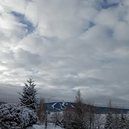 Gæstehus Hranicar Loučná pod Klínovcem